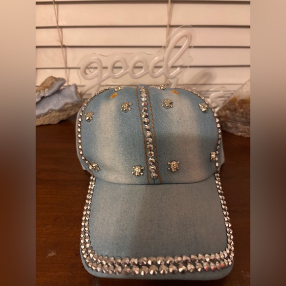 Stylish Denim Cap with Orange Skull Details! - Picture 2 of 6